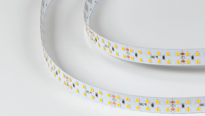 SWG Standard Светодиодная лента  2835, 240 LED/м, 19,2 Вт/м, 24В , IP20, Цвет: Теплый белый, SWG2240-24-19.2-WW-M