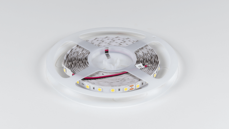 DesignLed Светодиодная лента LUX, 5050, 60 LED/м, 14,4 Вт/м, 24В, IP33, Холодный белый (6000K), DSG560-24-W-33