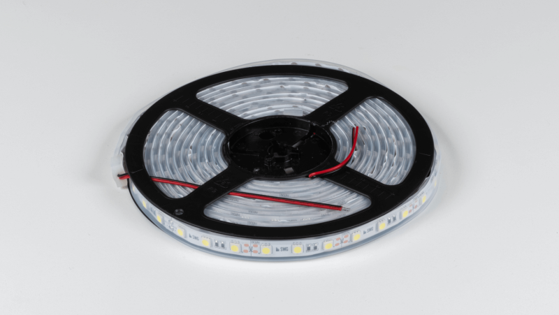 SWG Standard Светодиодная лента  5050, 60 LED/м, 14,4 Вт/м, 12В , IP66, Цвет: Ультра холодный белый, SWG560-12-14.4-UW-66-M