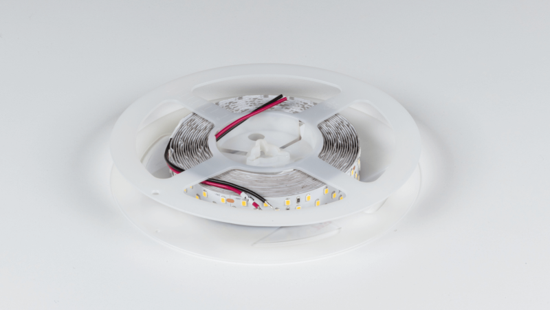 DesignLed Светодиодная лента SMD-2835 тип свечения нейтральный белый, DSG2252-24-NW-33