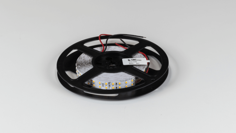 SWG PRO Светодиодная лента ПРО 2835, 196 LED/м, 20 Вт/м, 24В, IP20, Цвет: Теплый белый, SWG2P196-24-20-WW-20