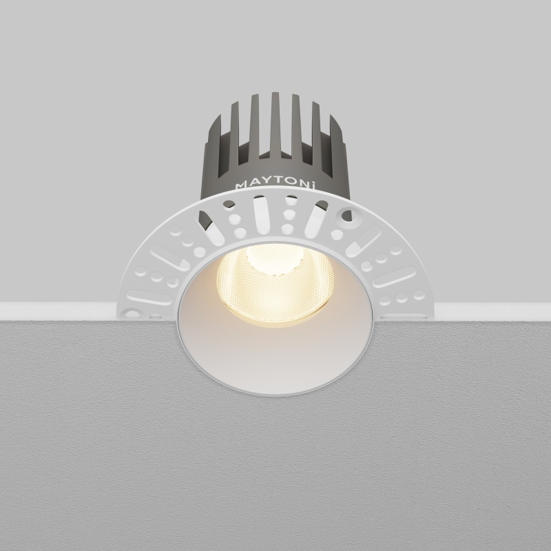 Встраиваемый светильник Maytoni DL121-15W-3K-TRS-W