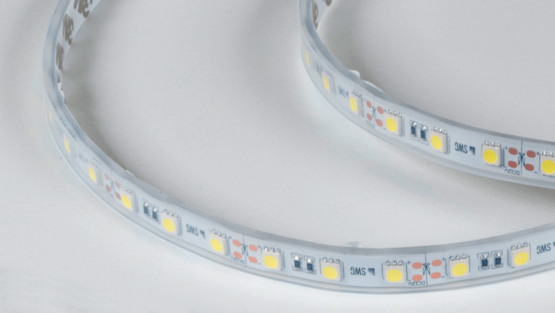 SWG Standard Светодиодная лента  5050, 60 LED/м, 14,4 Вт/м, 12В , IP66, Цвет: Ультра холодный белый, SWG560-12-14.4-UW-66-M