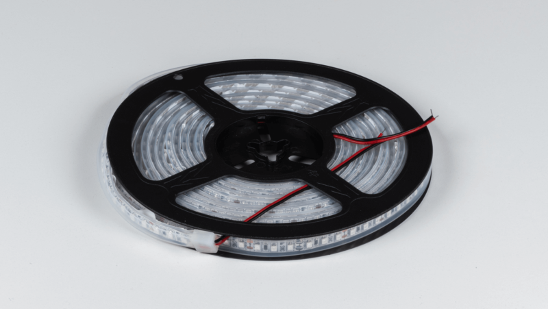 SWG Standard Светодиодная лента 3528, 120 LED/м, 9,6 Вт/м, 12В , IP66, Цвет: Желтый, SWG3120-12-9.6-Y-66-M