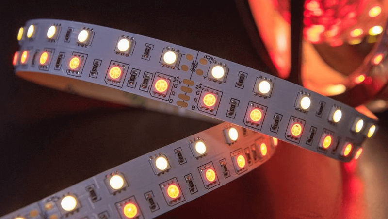 SWG Standard Светодиодная лента 5050, 120 LED/м, 28,8 Вт/м, 24В , IP20, Цвет: RGB + теплый белый, SWG5120-24-28.8-RGBWW-M